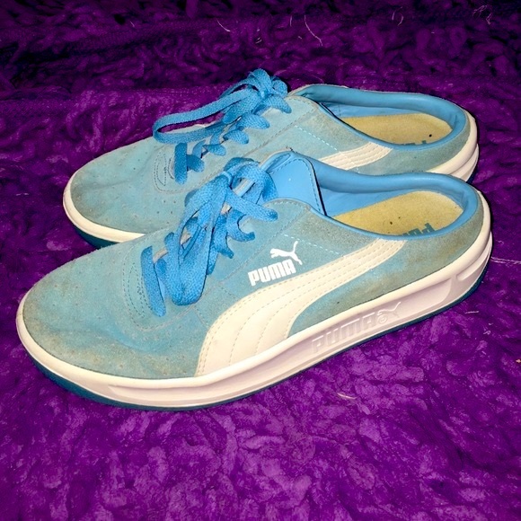 Teal Puma Slip On Sneakers - Picture 2 of 4